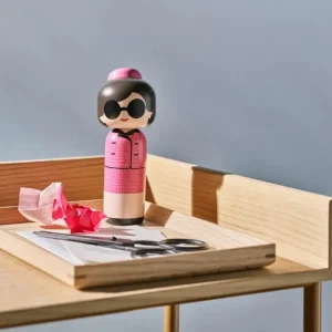 Lucie Kaas Sculptures & Figurines>Figurine En Bois Kokeshi Sketch.Inc Jackie - 16.5 Cm