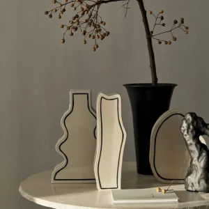 Ferm Living Vases>Vase Paste - Off-White Curvy